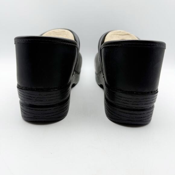Dansko Womens Professional Oiled Clogs EU 42 Wide US 11.5-12 Black Leather NIB - Picture 9 of 12
